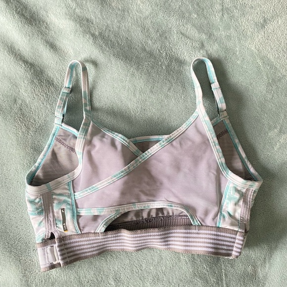 Bright Blue Sports Bra/Athletic Shirt Set - Picture 2 of 3